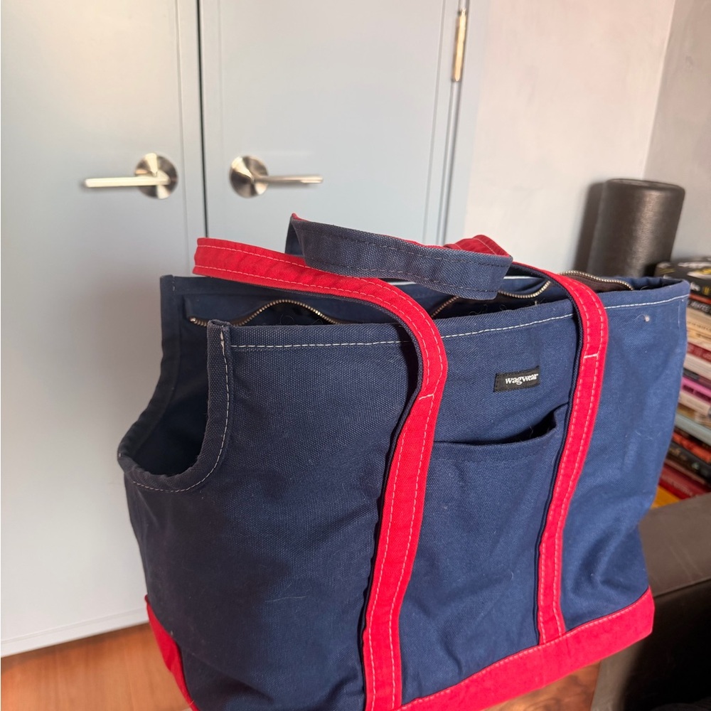 Chic Pet Carrier Tote - Blue and Red - Picture 7 of 9